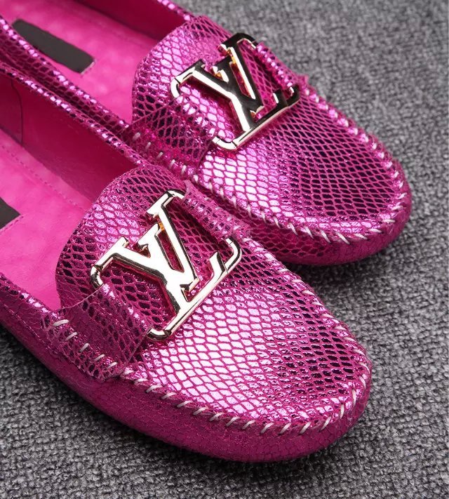 LV Loafers Women--035